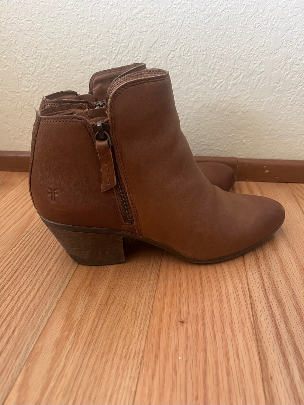 Frye Judith Ankle Boots, Size 8.5